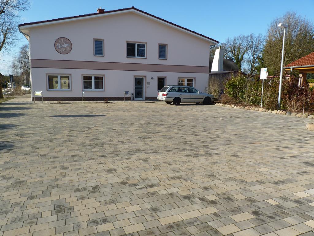 Cafe Und Pension Blohm Greifswald Eksteriør billede
