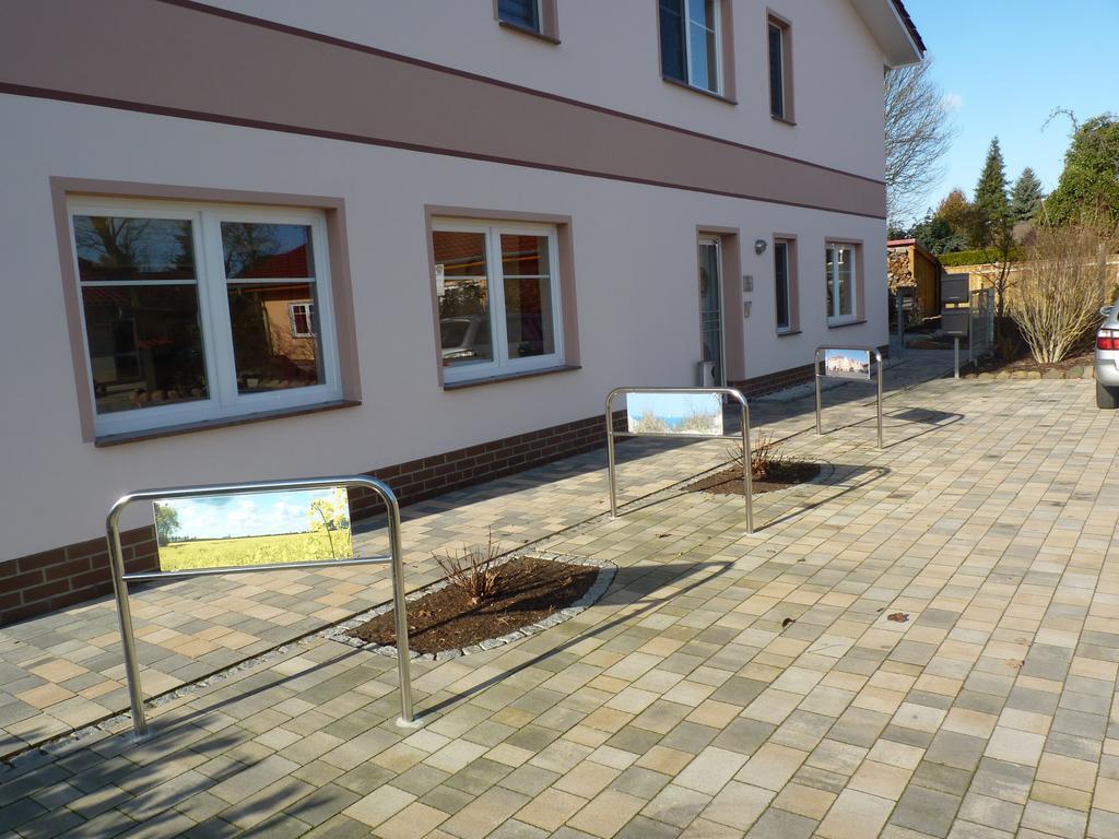 Cafe Und Pension Blohm Greifswald Eksteriør billede