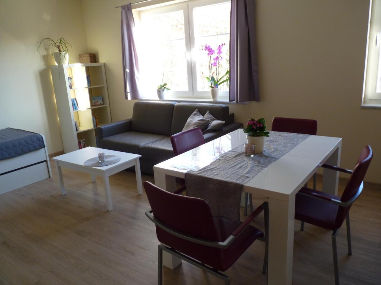 Cafe Und Pension Blohm Greifswald Eksteriør billede